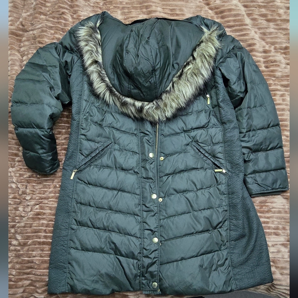 Women's Olive Green Fur-Trimmed Hood Puffer Coat